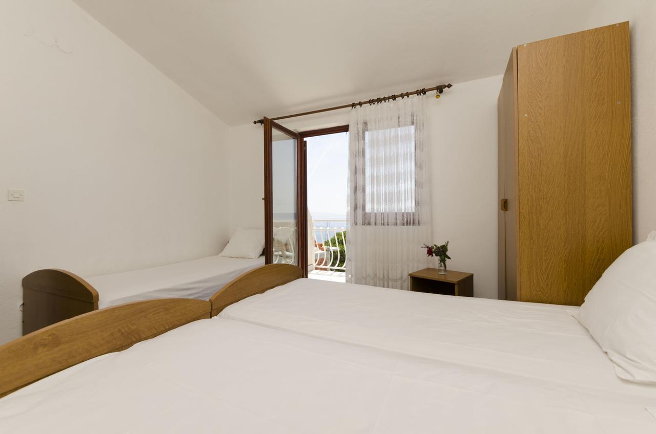 Apartments Mirko Trogir Exterior photo